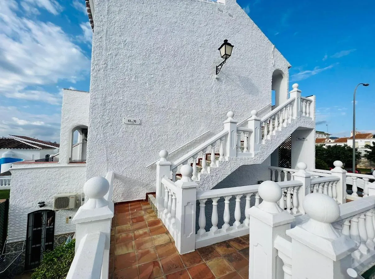 Apartamento Verano Azul At Home Nerja 0*,  Spanyolország